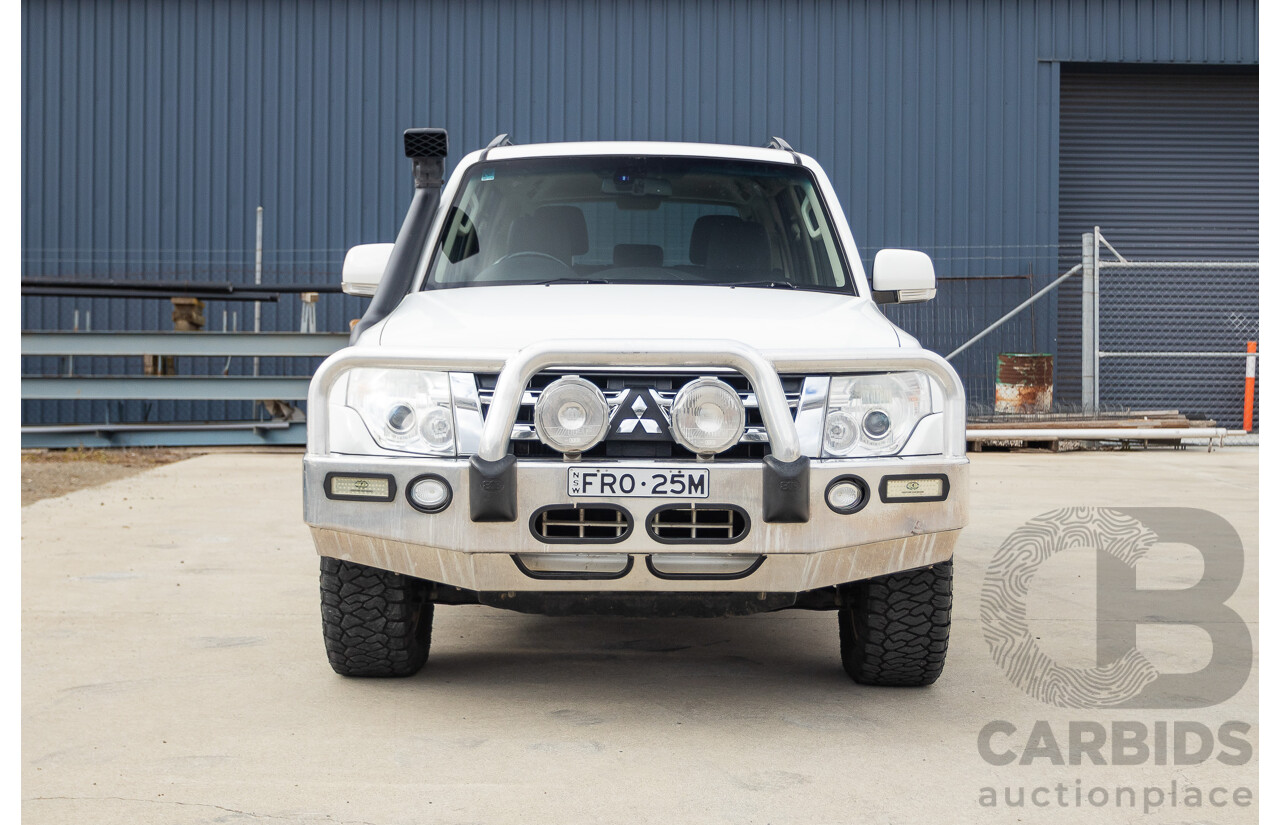 1/2013 Mitsubishi Pajero VR-X LWB (4x4) NW MY13 4d Wagon White Turbo Diesel 3.2L
