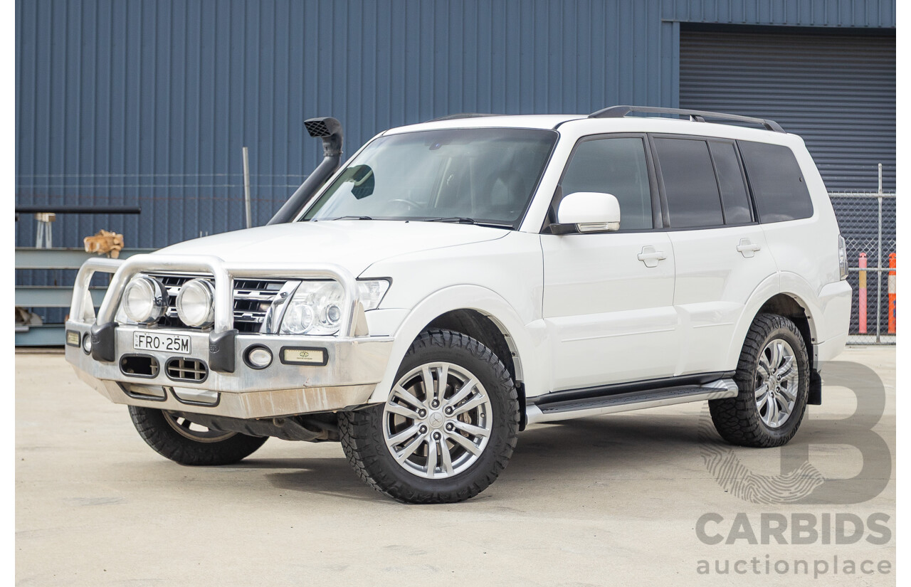 1/2013 Mitsubishi Pajero VR-X LWB (4x4) NW MY13 4d Wagon White Turbo Diesel 3.2L