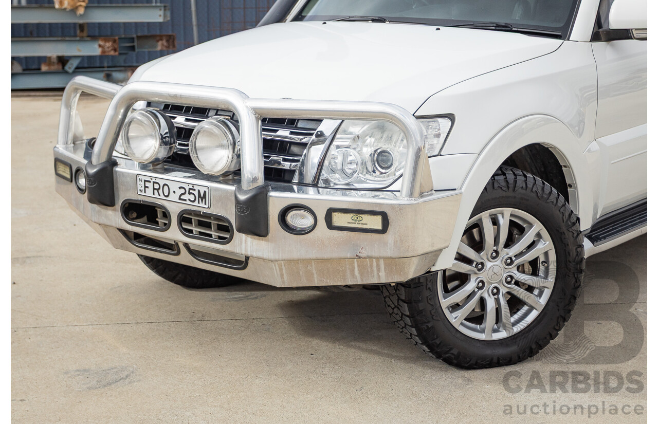 1/2013 Mitsubishi Pajero VR-X LWB (4x4) NW MY13 4d Wagon White Turbo Diesel 3.2L