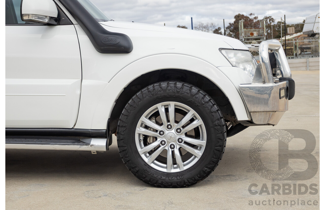 1/2013 Mitsubishi Pajero VR-X LWB (4x4) NW MY13 4d Wagon White Turbo Diesel 3.2L