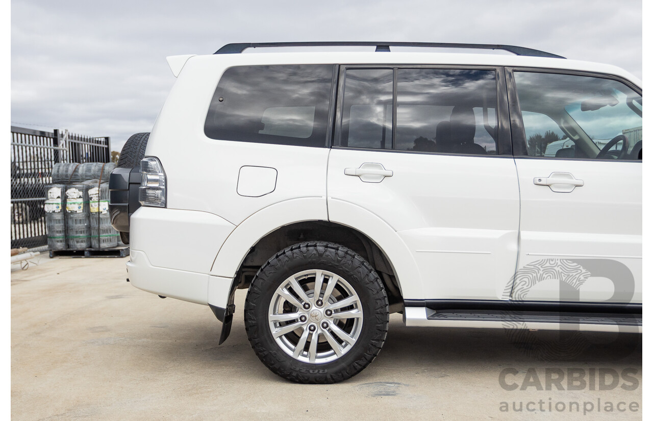 1/2013 Mitsubishi Pajero VR-X LWB (4x4) NW MY13 4d Wagon White Turbo Diesel 3.2L