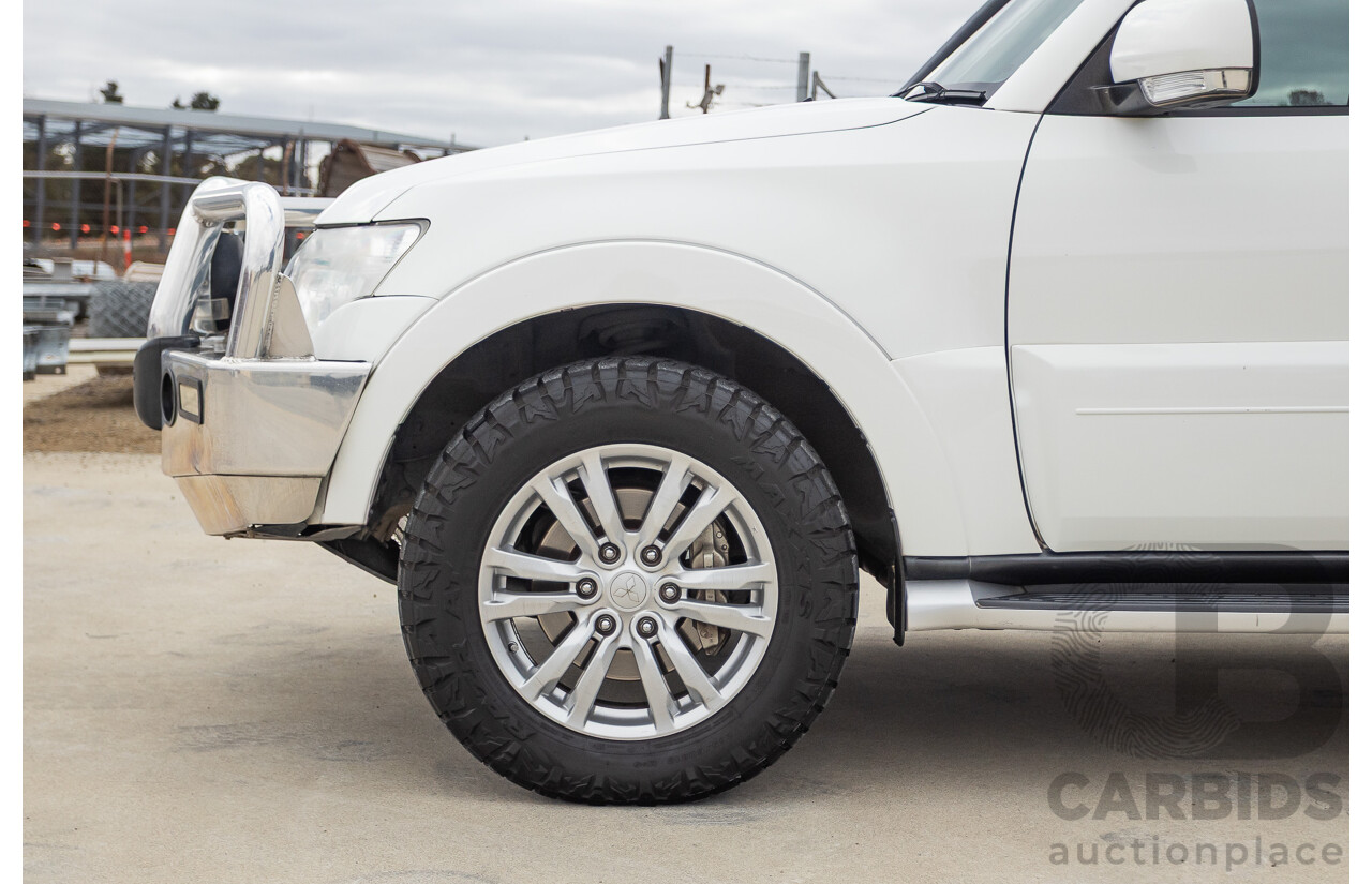 1/2013 Mitsubishi Pajero VR-X LWB (4x4) NW MY13 4d Wagon White Turbo Diesel 3.2L