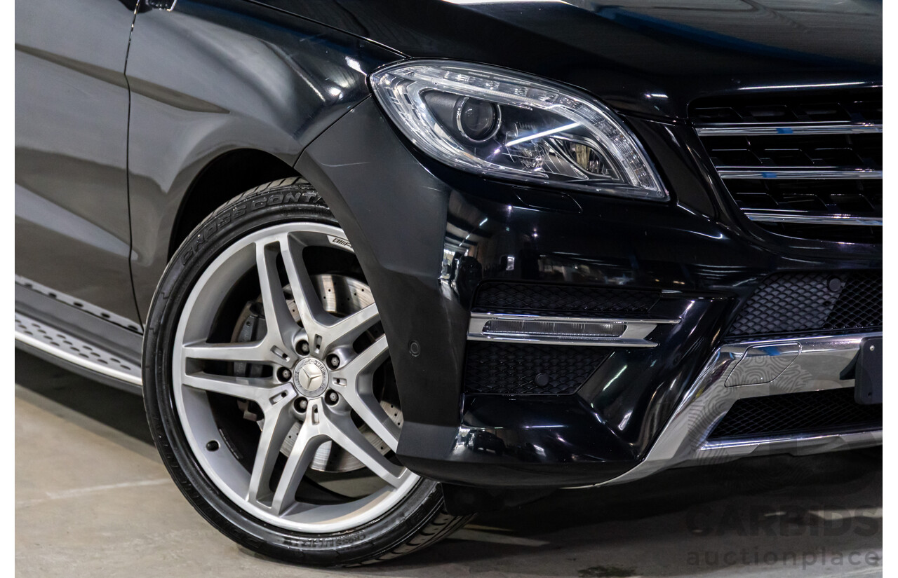10/2014 Mercedes-Benz ML400 (4x4) 166 MY14 4d Wagon Black Obsidian Metallic Twin Turbo V6 3.0L