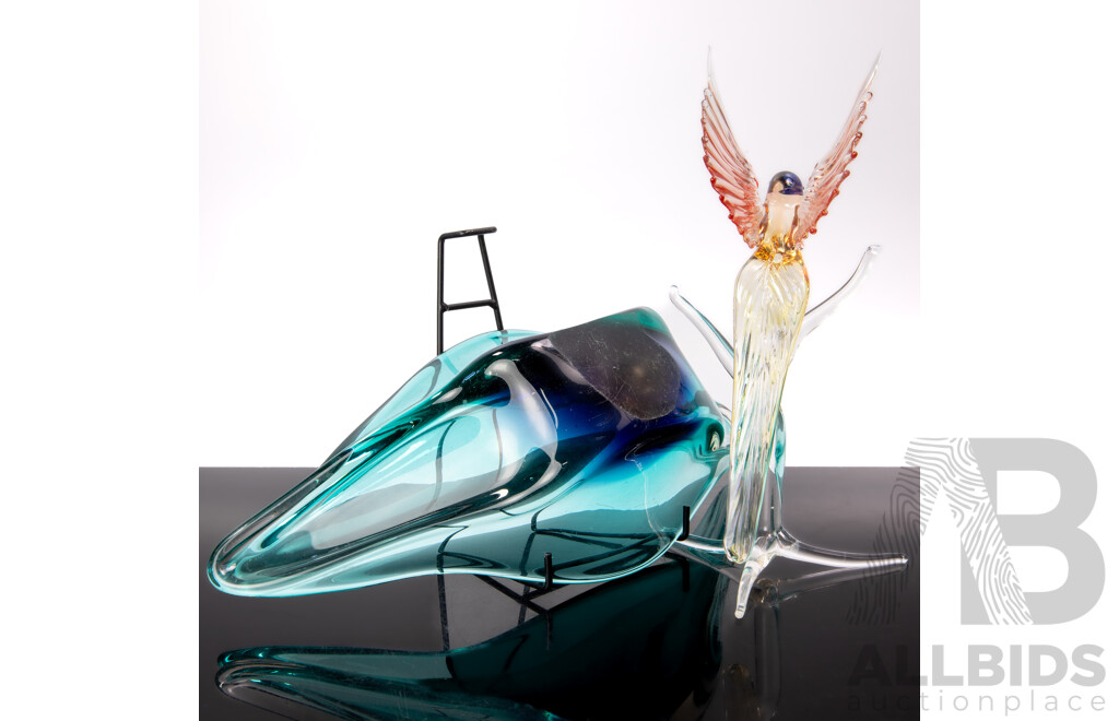 Mid Century Italian Murano Glass Winged Bowl with Blue Sommerso Colour Along with Murano Art Glass Bird
