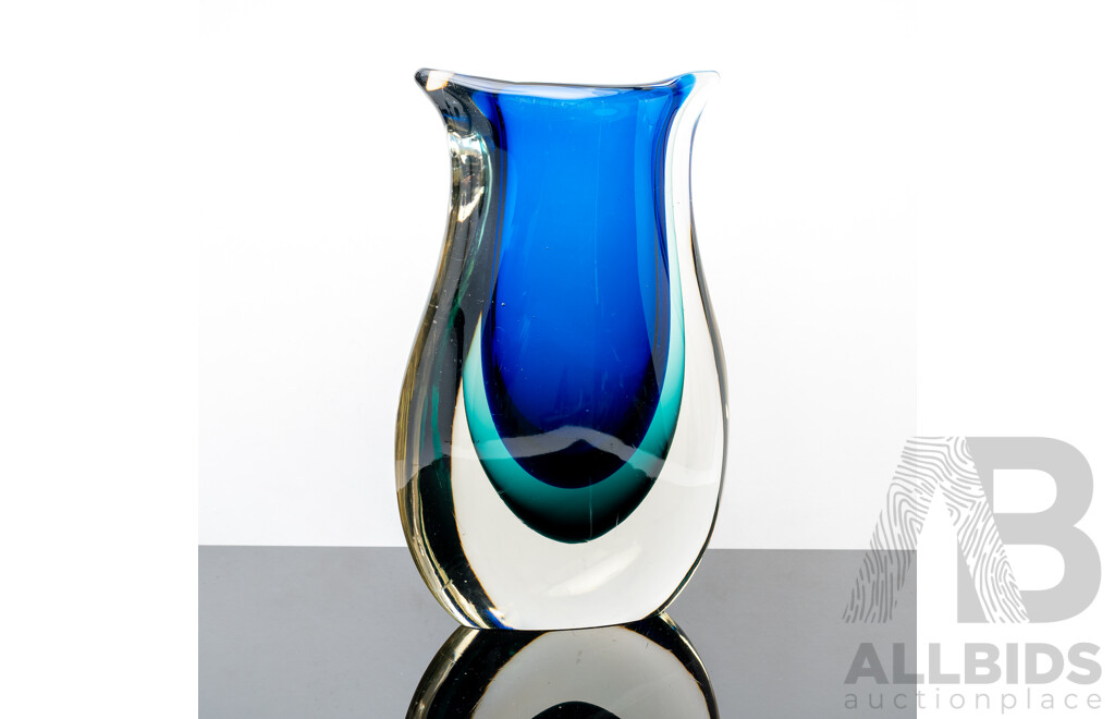 Fantastic Heavy Mid Century Italian Murano Glass Sommerso Vase