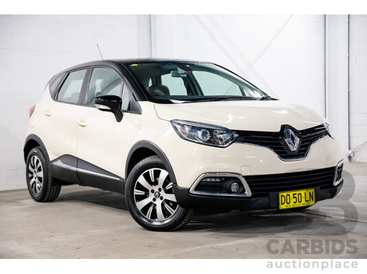 04/2017 Renault Captur Expression (FWD) J87 4d Wagon Ivory White/Diamond Black Turbo 1.2L