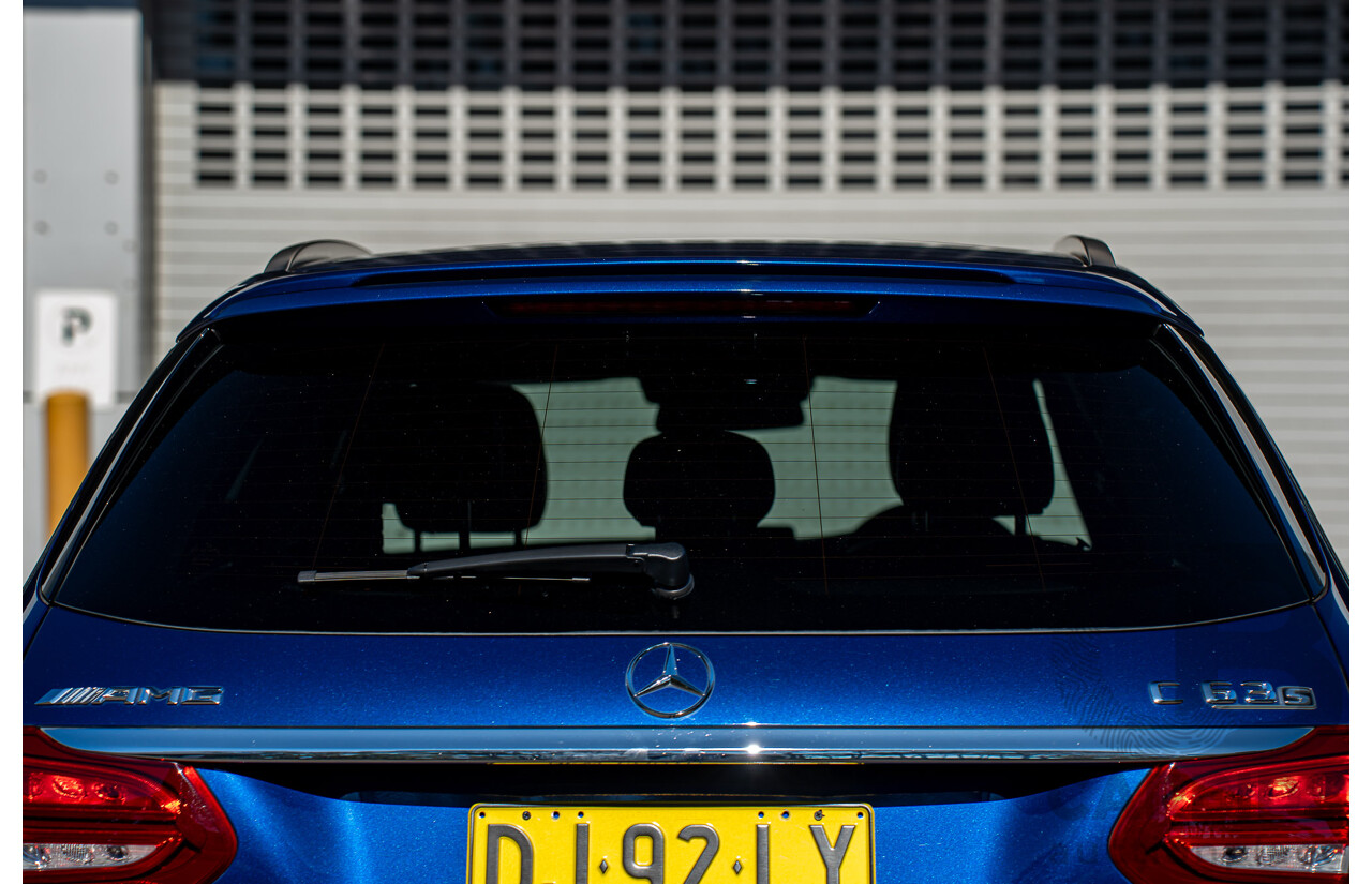 7/2015 Mercedes-Benz C63 AMG S 205 4d Wagon Brilliant Blue Metallic Twin Turbo V8 4.0L