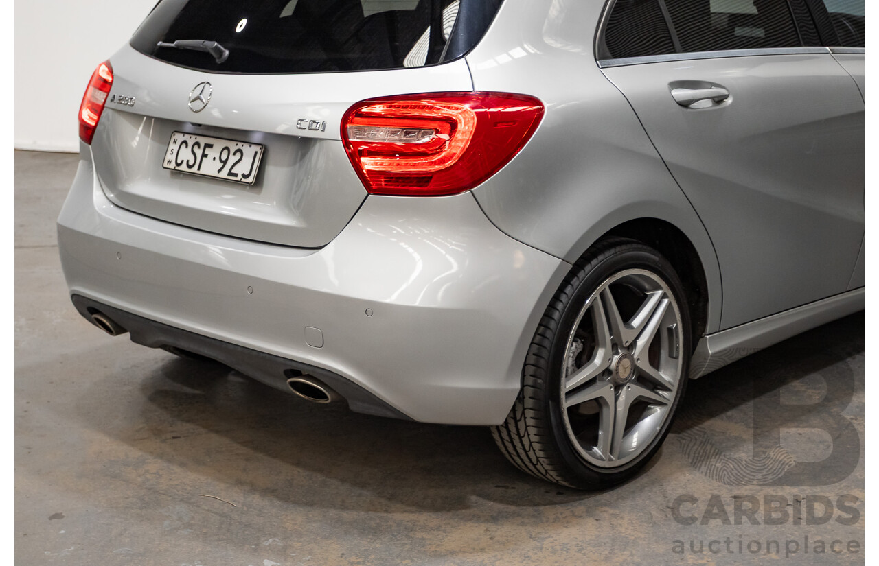 3/2014 Mercedes-Benz A200 CDI 176 MY14 5d Hatchback Polar Silver Metallic Turbo Diesel 2.1L