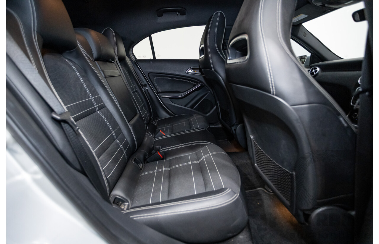3/2014 Mercedes-Benz A200 CDI 176 MY14 5d Hatchback Polar Silver Metallic Turbo Diesel 2.1L