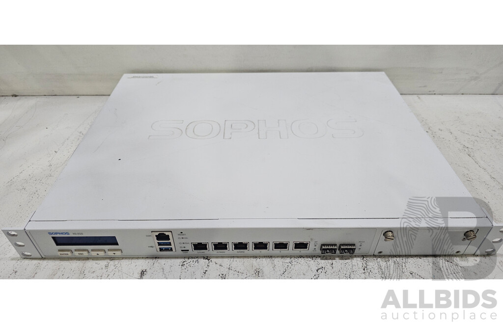Sophos XG-210 Network Security/Firewall Appliance