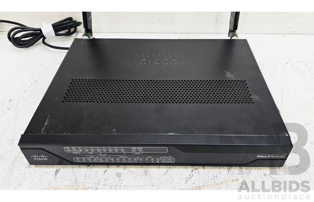 Cisco (C897VAG-LTE) 890 Series Router W/ Power Supply
