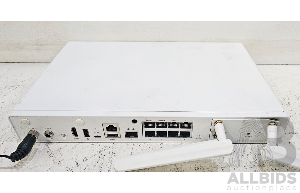 Sophos XG-125 Network Security/Firewall Appliance w/ Power Supply