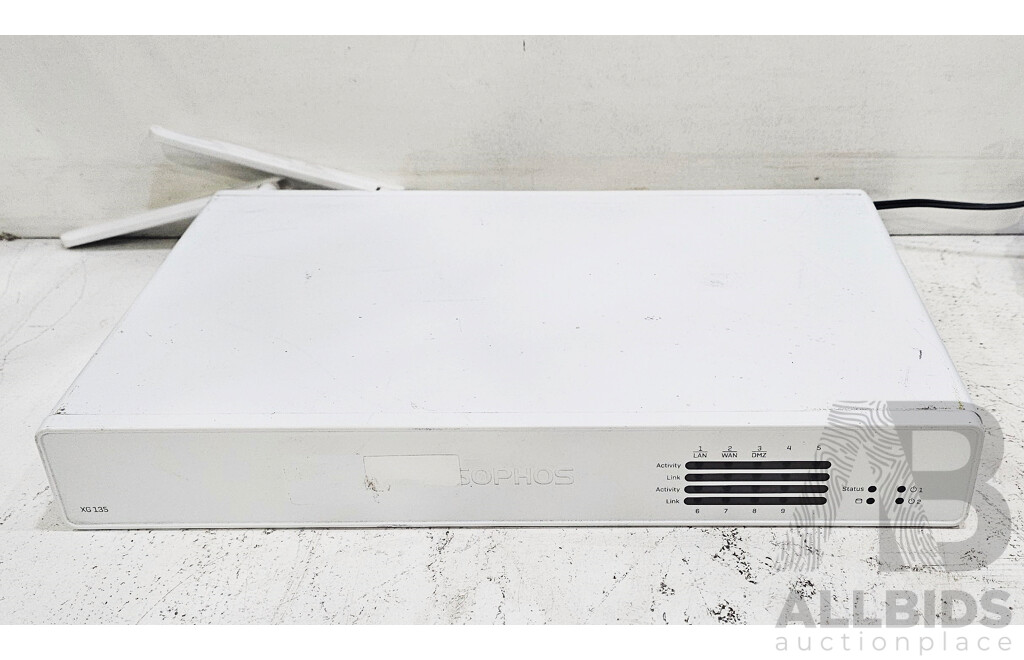 Sophos XG-125 Network Security/Firewall Appliance w/ Power Supply