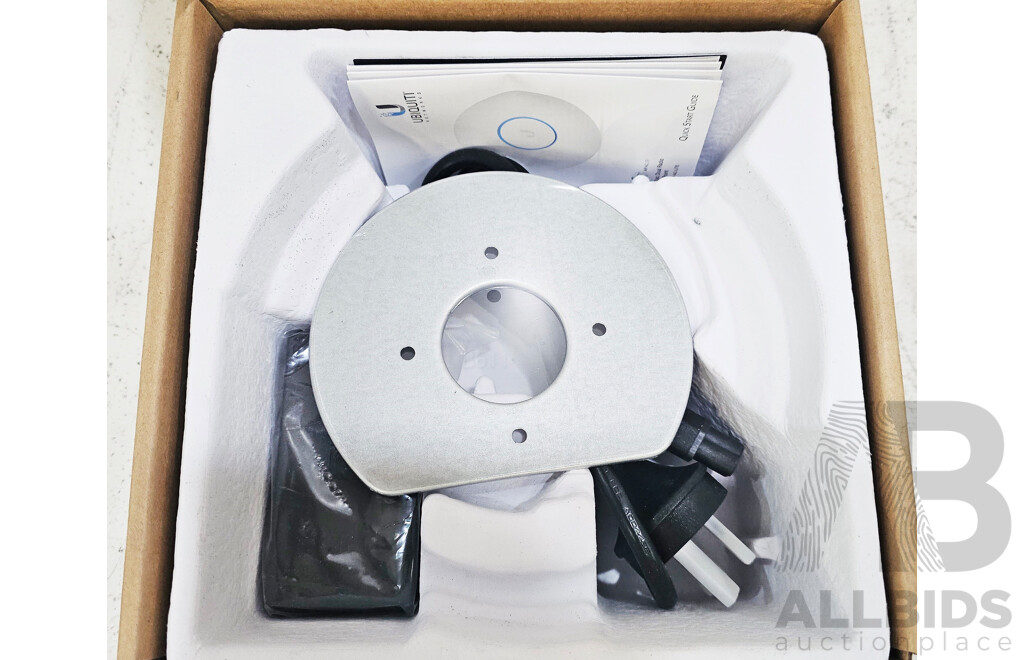 Ubiquiti UniFi (UAP-AC-LITE) Access Point