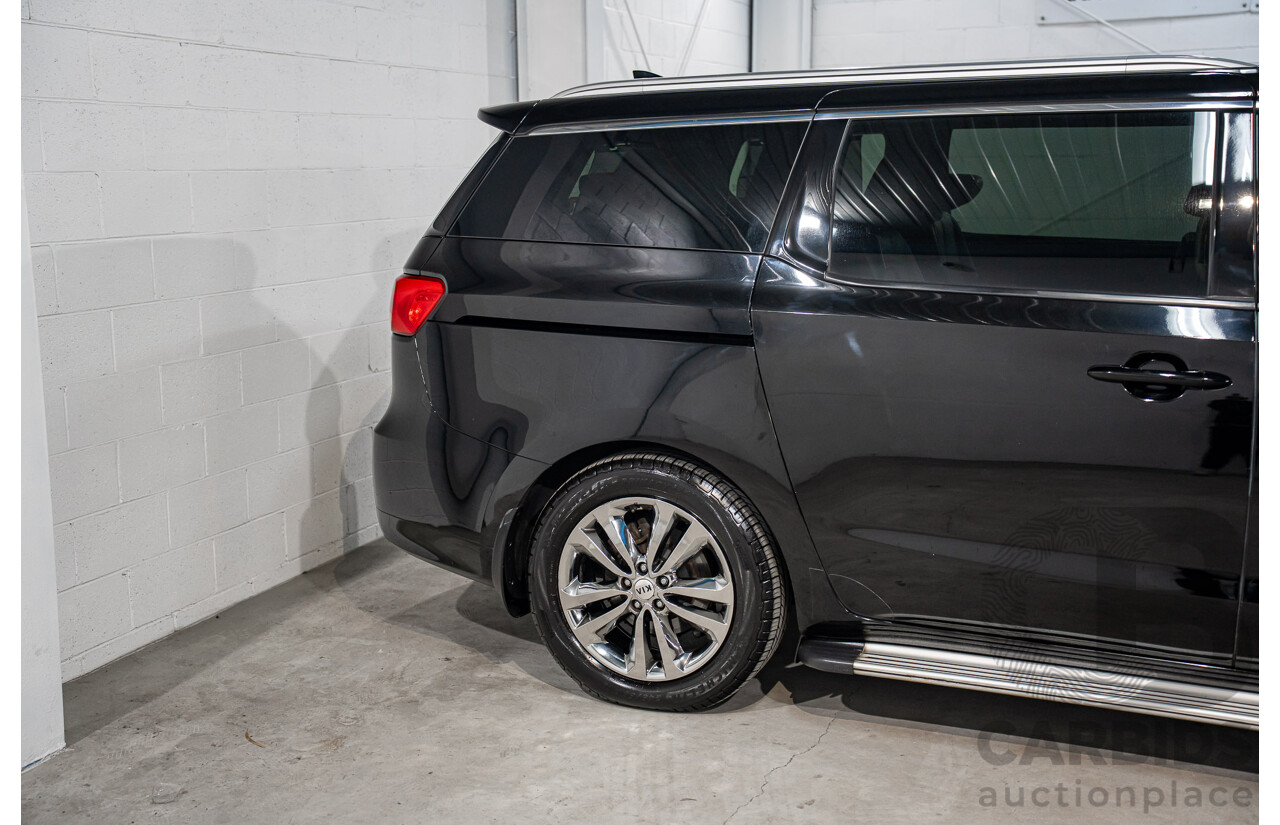 06/2017 Kia Carnival Platinum (FWD) YP MY18 4d Wagon Aurora Black Pearl Turbo Diesel 2.2L