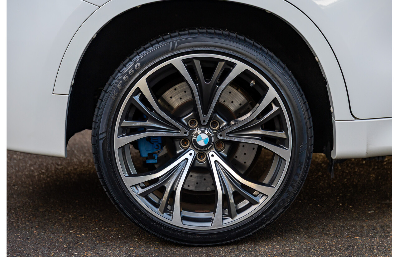 8/2015 BMW X6 M F86 4d Coupe Alpine White Twin Turbo V8 4.4L