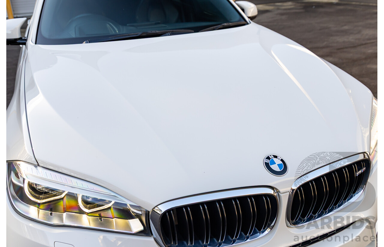 8/2015 BMW X6 M F86 4d Coupe Alpine White Twin Turbo V8 4.4L