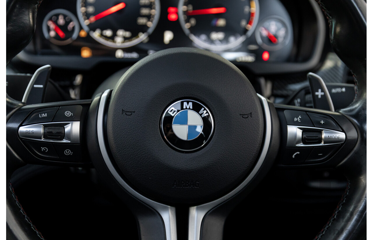 8/2015 BMW X6 M F86 4d Coupe Alpine White Twin Turbo V8 4.4L