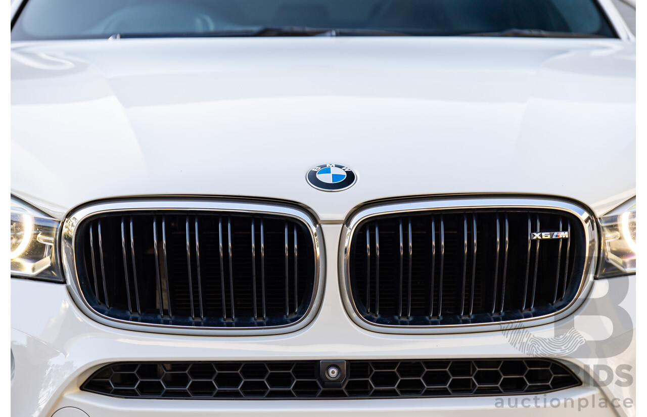 8/2015 BMW X6 M F86 4d Coupe Alpine White Twin Turbo V8 4.4L