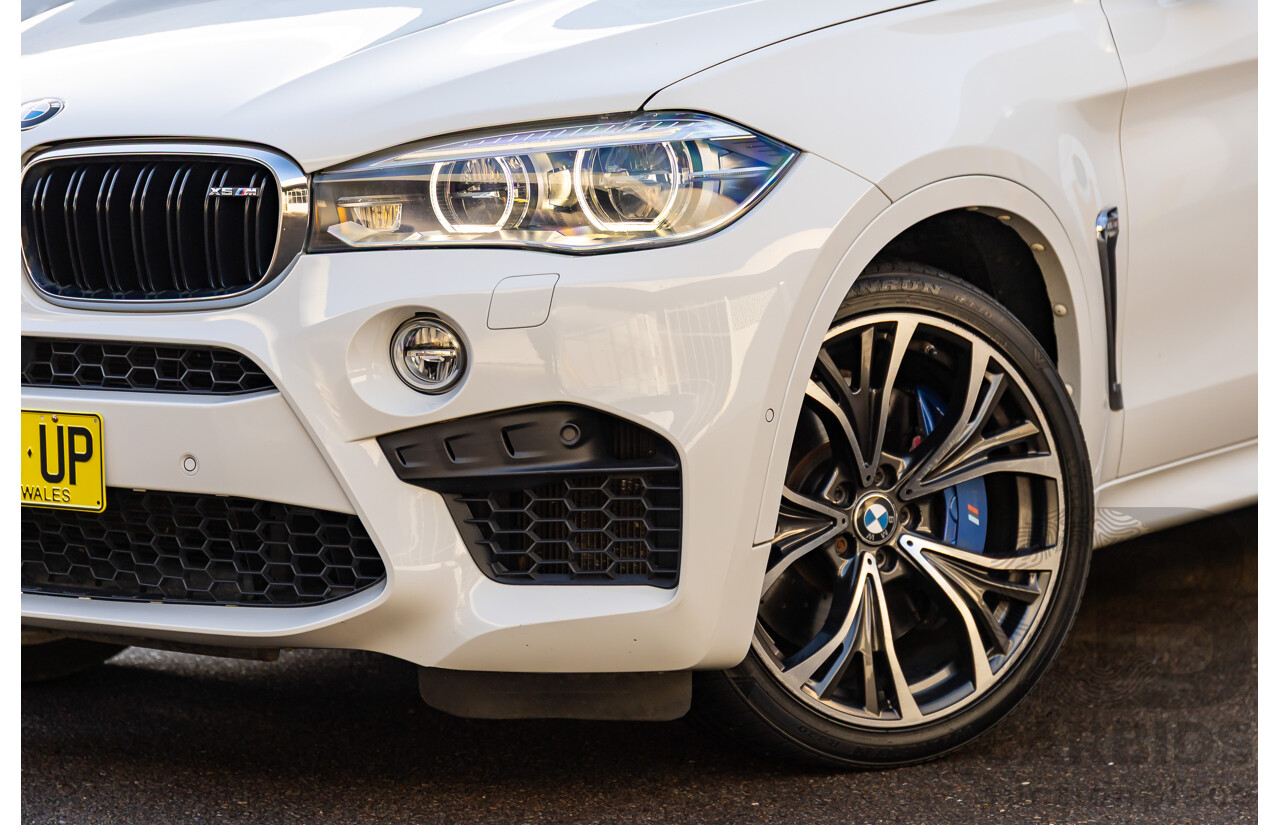 8/2015 BMW X6 M F86 4d Coupe Alpine White Twin Turbo V8 4.4L