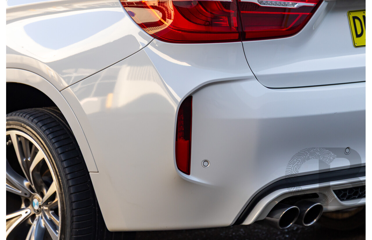 8/2015 BMW X6 M F86 4d Coupe Alpine White Twin Turbo V8 4.4L