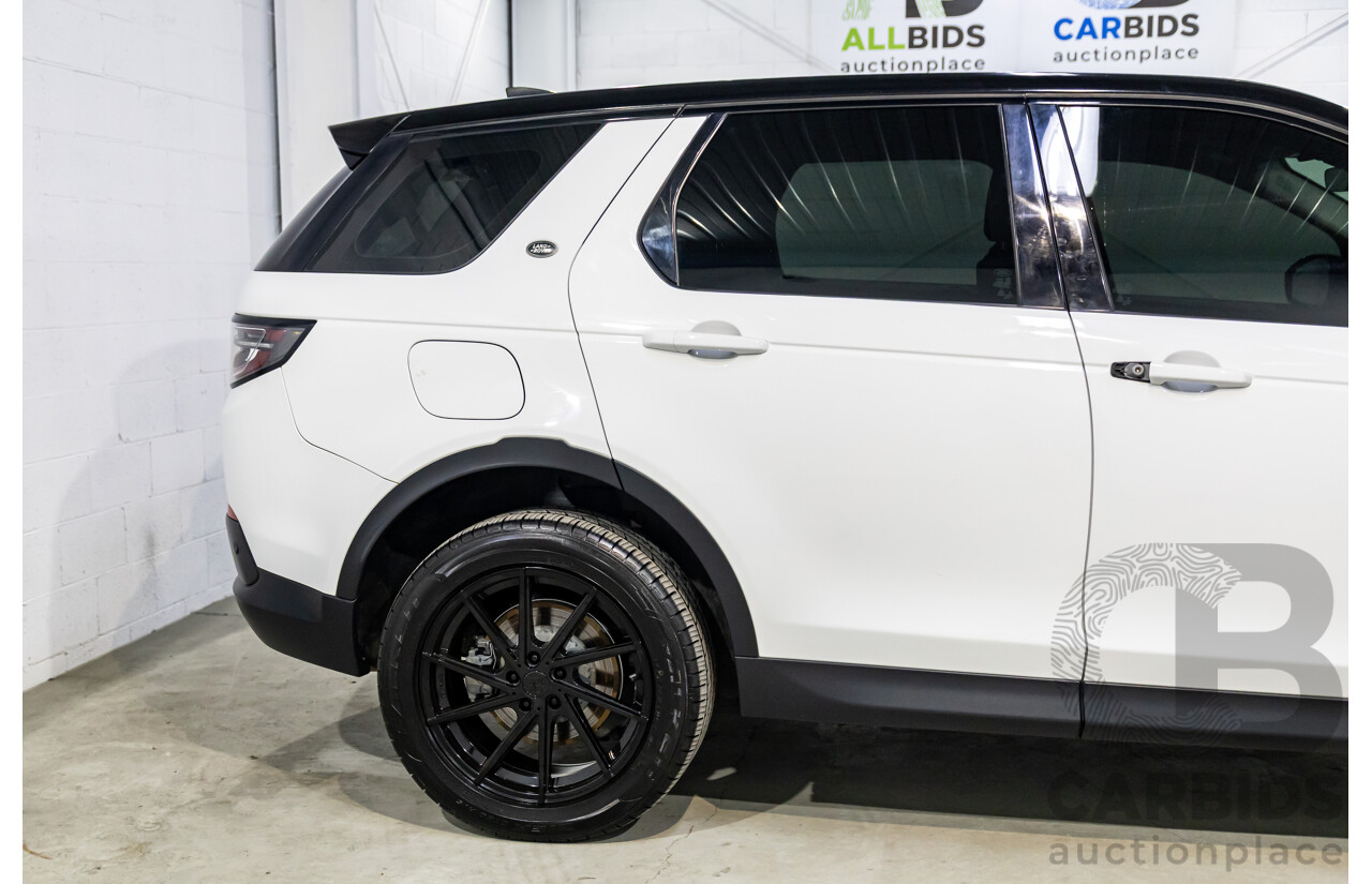 01/2020 Land Rover Discovery Sport P200 S (147kW AWD) L550 MY20.5 4d Wagon Fuji White Turbo 2.0L - 7 Seater