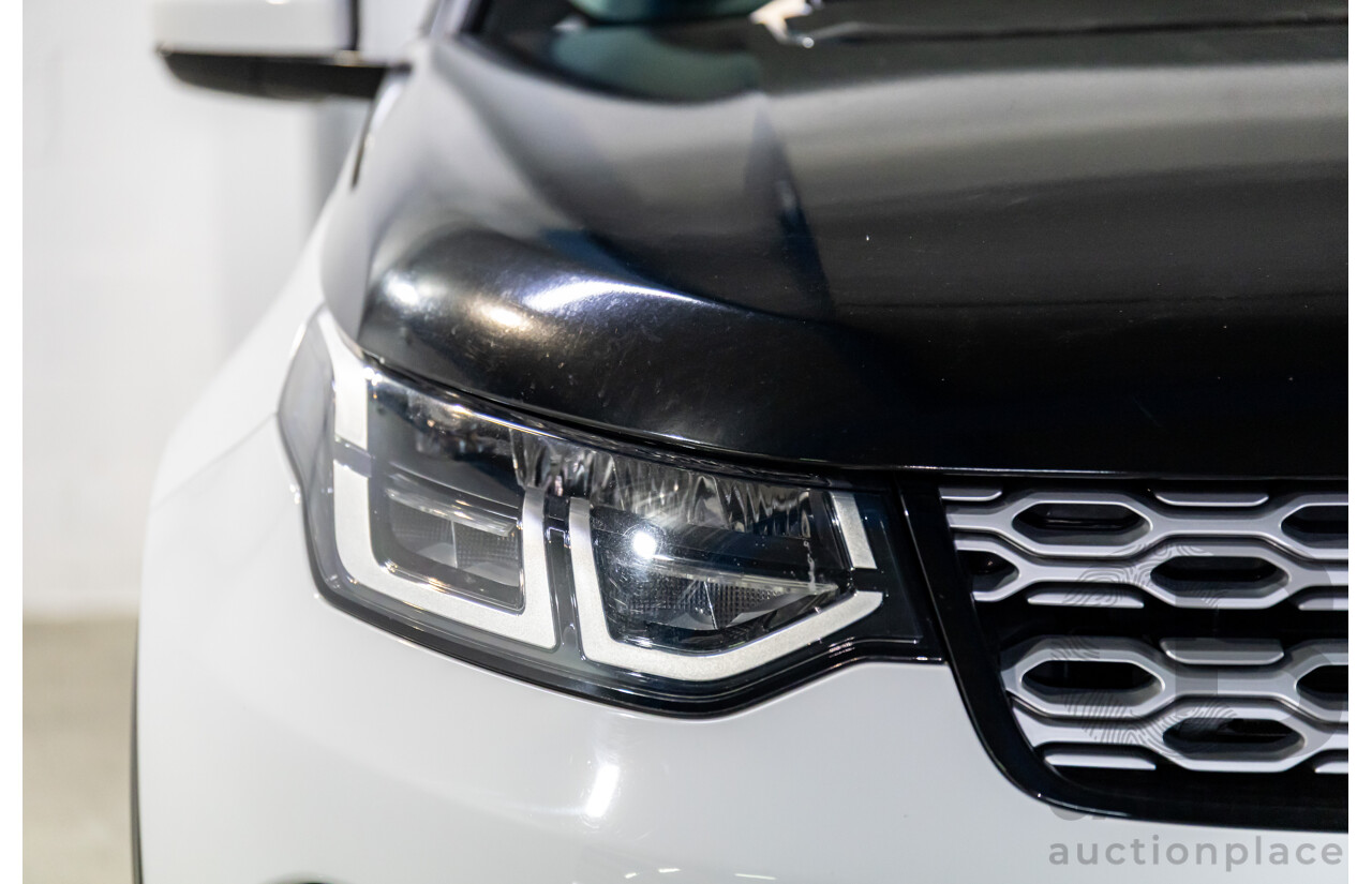 01/2020 Land Rover Discovery Sport P200 S (147kW AWD) L550 MY20.5 4d Wagon Fuji White Turbo 2.0L - 7 Seater