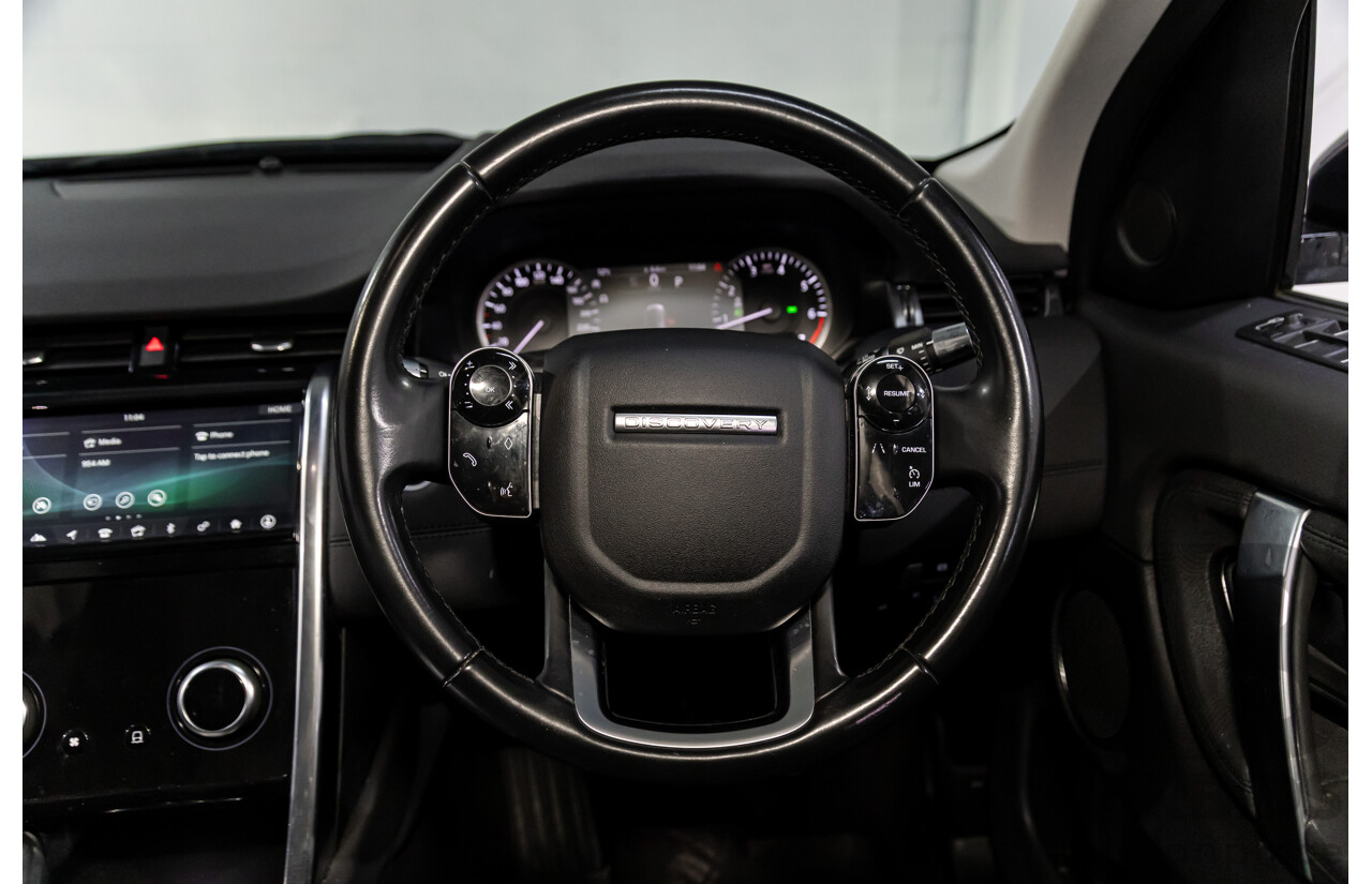 01/2020 Land Rover Discovery Sport P200 S (147kW AWD) L550 MY20.5 4d Wagon Fuji White Turbo 2.0L - 7 Seater