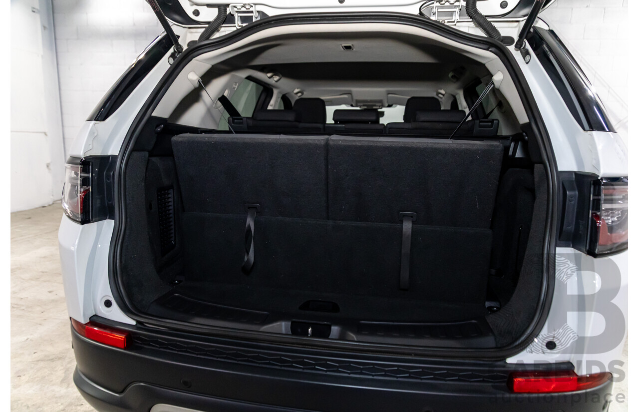 01/2020 Land Rover Discovery Sport P200 S (147kW AWD) L550 MY20.5 4d Wagon Fuji White Turbo 2.0L - 7 Seater