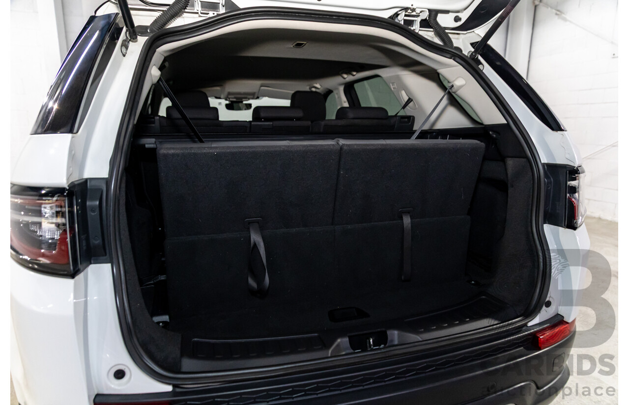 01/2020 Land Rover Discovery Sport P200 S (147kW AWD) L550 MY20.5 4d Wagon Fuji White Turbo 2.0L - 7 Seater