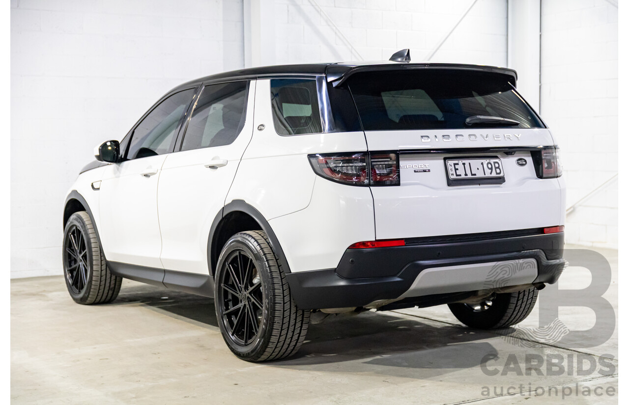 01/2020 Land Rover Discovery Sport P200 S (147kW AWD) L550 MY20.5 4d Wagon Fuji White Turbo 2.0L - 7 Seater