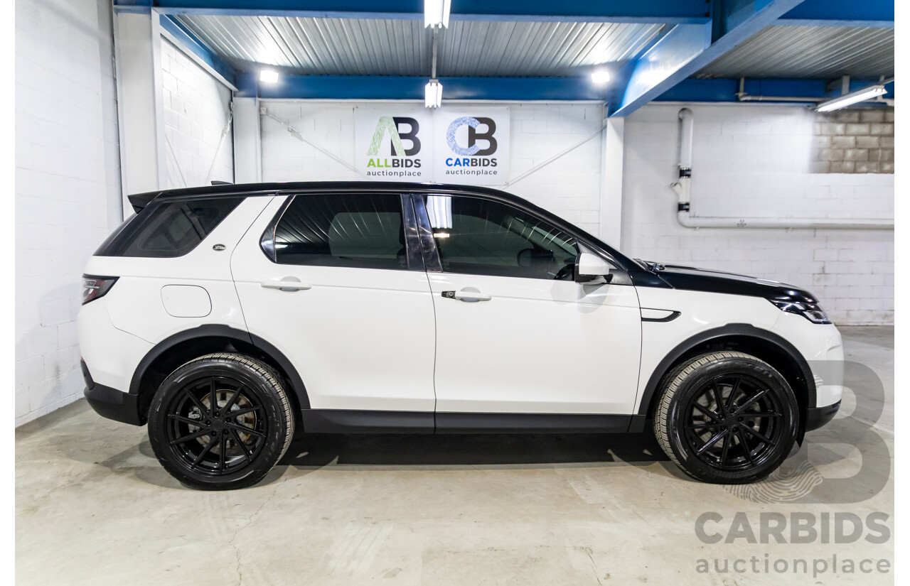 01/2020 Land Rover Discovery Sport P200 S (147kW AWD) L550 MY20.5 4d Wagon Fuji White Turbo 2.0L - 7 Seater