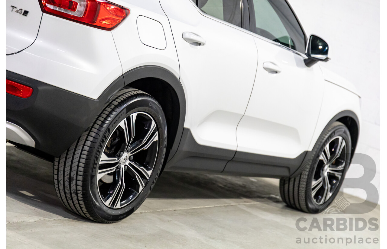 08/2020 Volvo XC40 T4 Inscription (AWD) AWD 536 MY21 4d Wagon Crystal White Pearl Turbo 2.0L