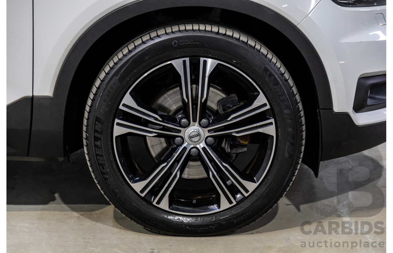 08/2020 Volvo XC40 T4 Inscription (AWD) AWD 536 MY21 4d Wagon Crystal White Pearl Turbo 2.0L