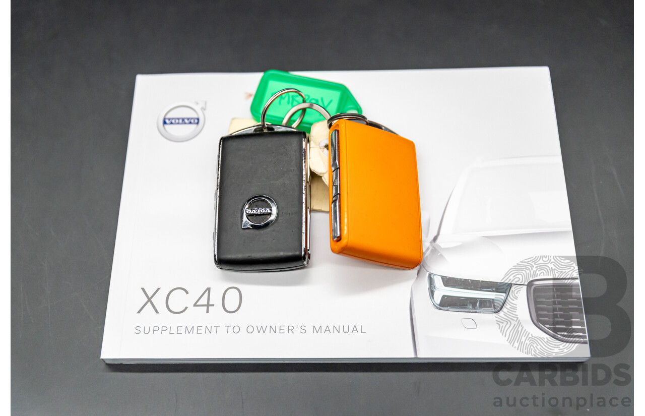 08/2020 Volvo XC40 T4 Inscription (AWD) AWD 536 MY21 4d Wagon Crystal White Pearl Turbo 2.0L