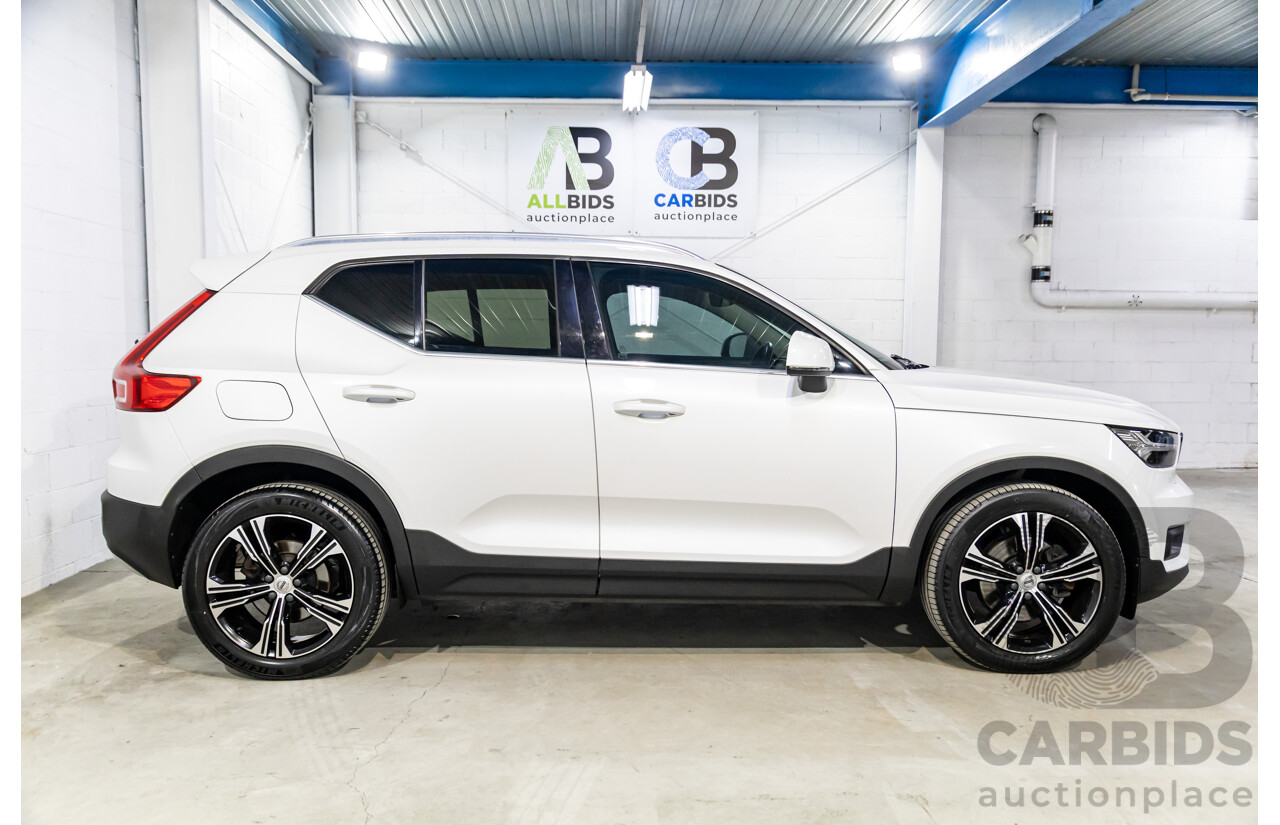 08/2020 Volvo XC40 T4 Inscription (AWD) AWD 536 MY21 4d Wagon Crystal White Pearl Turbo 2.0L