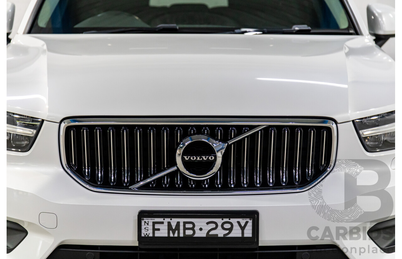 08/2020 Volvo XC40 T4 Inscription (AWD) AWD 536 MY21 4d Wagon Crystal White Pearl Turbo 2.0L
