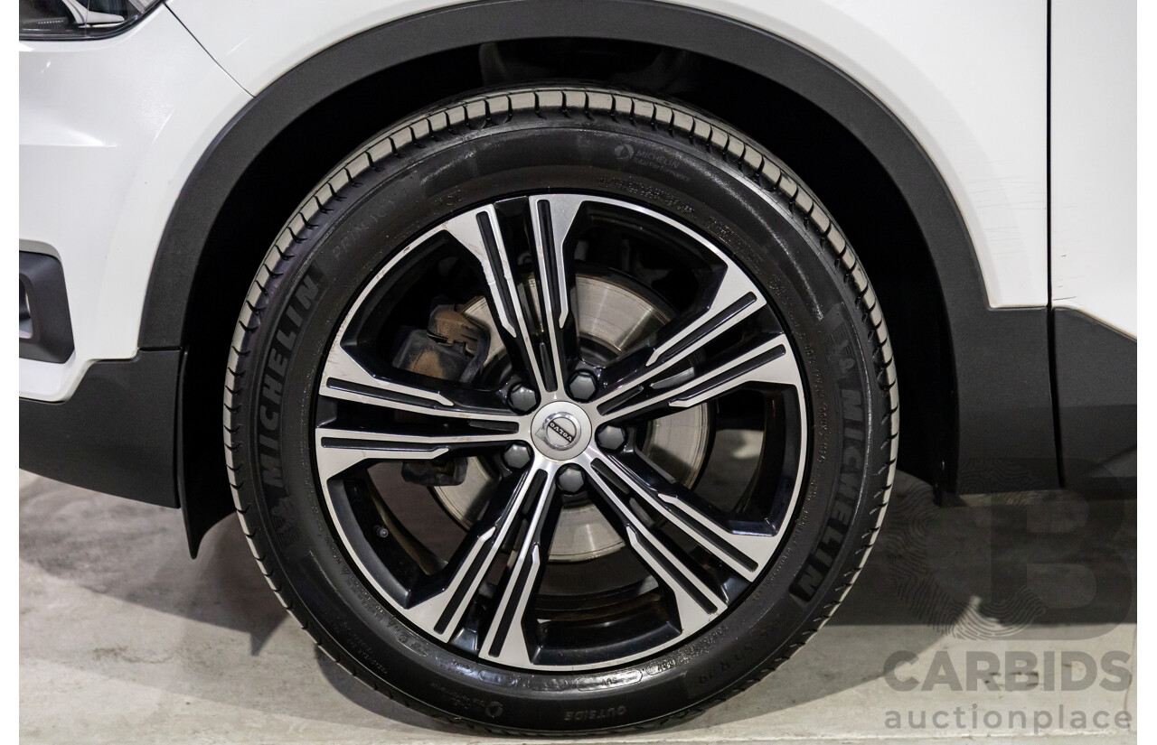 08/2020 Volvo XC40 T4 Inscription (AWD) AWD 536 MY21 4d Wagon Crystal White Pearl Turbo 2.0L