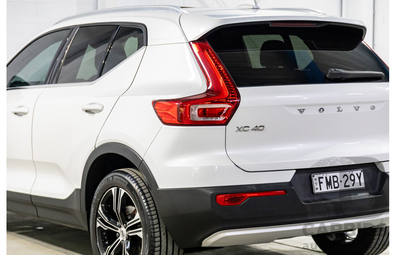 08/2020 Volvo XC40 T4 Inscription (AWD) AWD 536 MY21 4d Wagon Crystal White Pearl Turbo 2.0L