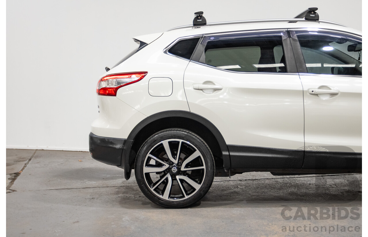 03/2016 Nissan Qashqai Ti FWD J11 4D Wagon Ivory Pearl White 2.0L