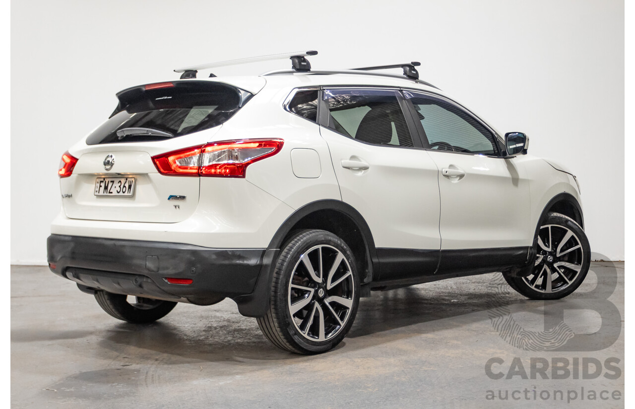 03/2016 Nissan Qashqai Ti FWD J11 4D Wagon Ivory Pearl White 2.0L