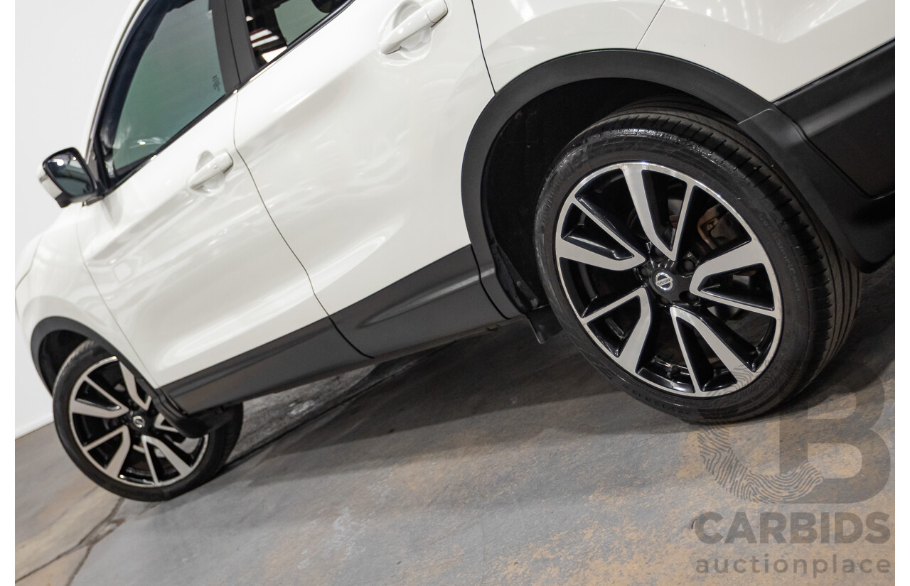 03/2016 Nissan Qashqai Ti FWD J11 4D Wagon Ivory Pearl White 2.0L