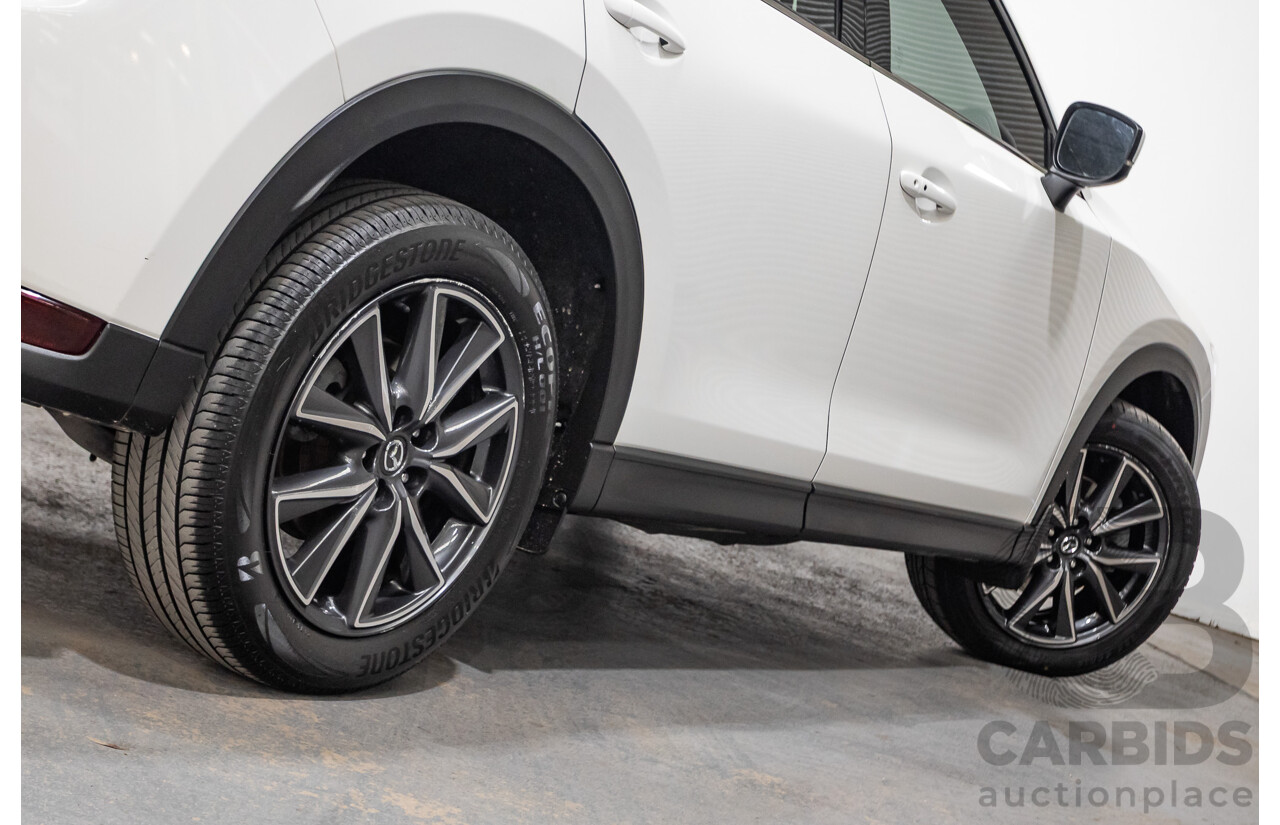 11/2017 Mazda CX-5 AKERA (4x4) AWD MY17.5 (KF SERIES 2) 4D Wagon Snowflake White 2.2L