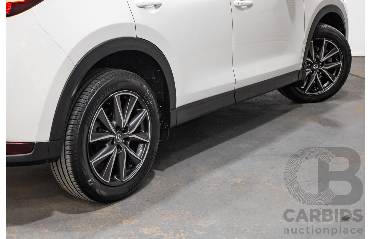 11/2017 Mazda CX-5 AKERA (4x4) AWD MY17.5 (KF SERIES 2) 4D Wagon Snowflake White 2.2L