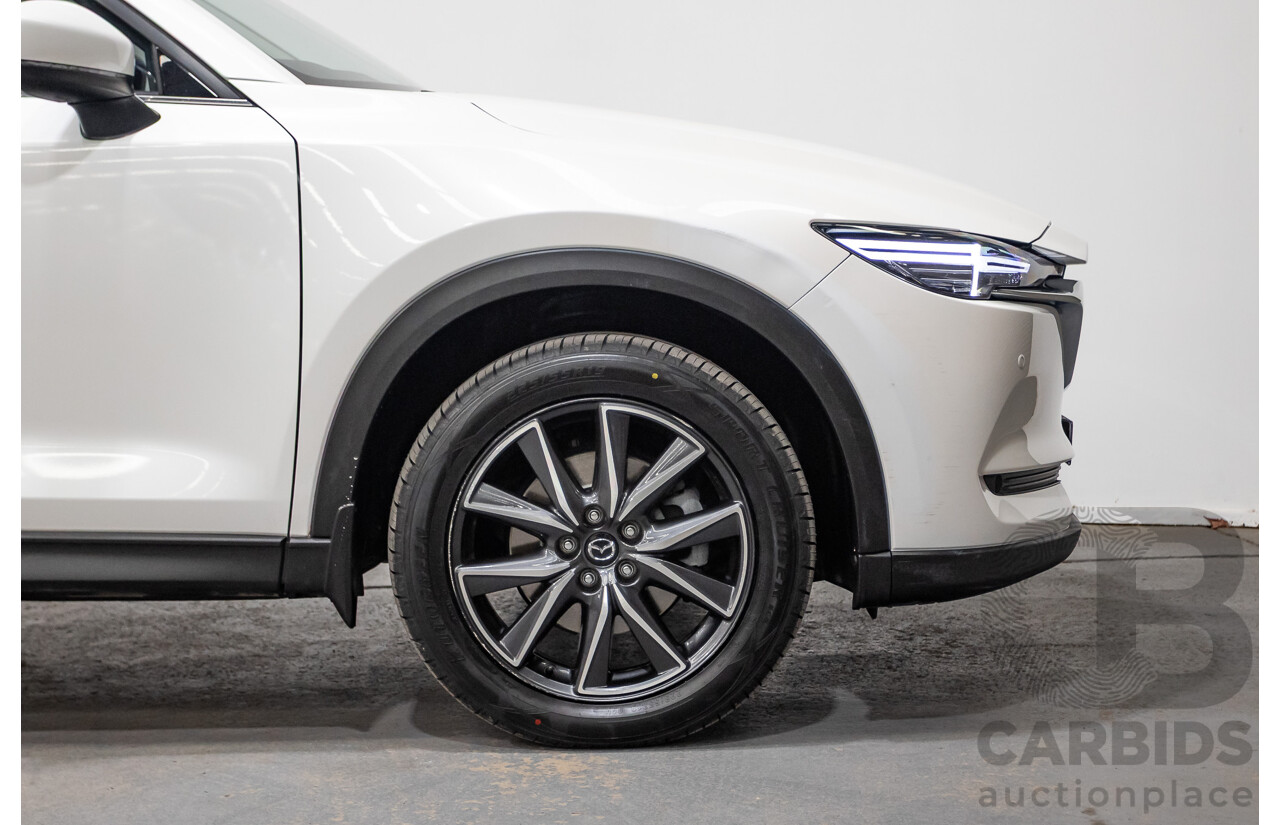 11/2017 Mazda CX-5 AKERA (4x4) AWD MY17.5 (KF SERIES 2) 4D Wagon Snowflake White 2.2L