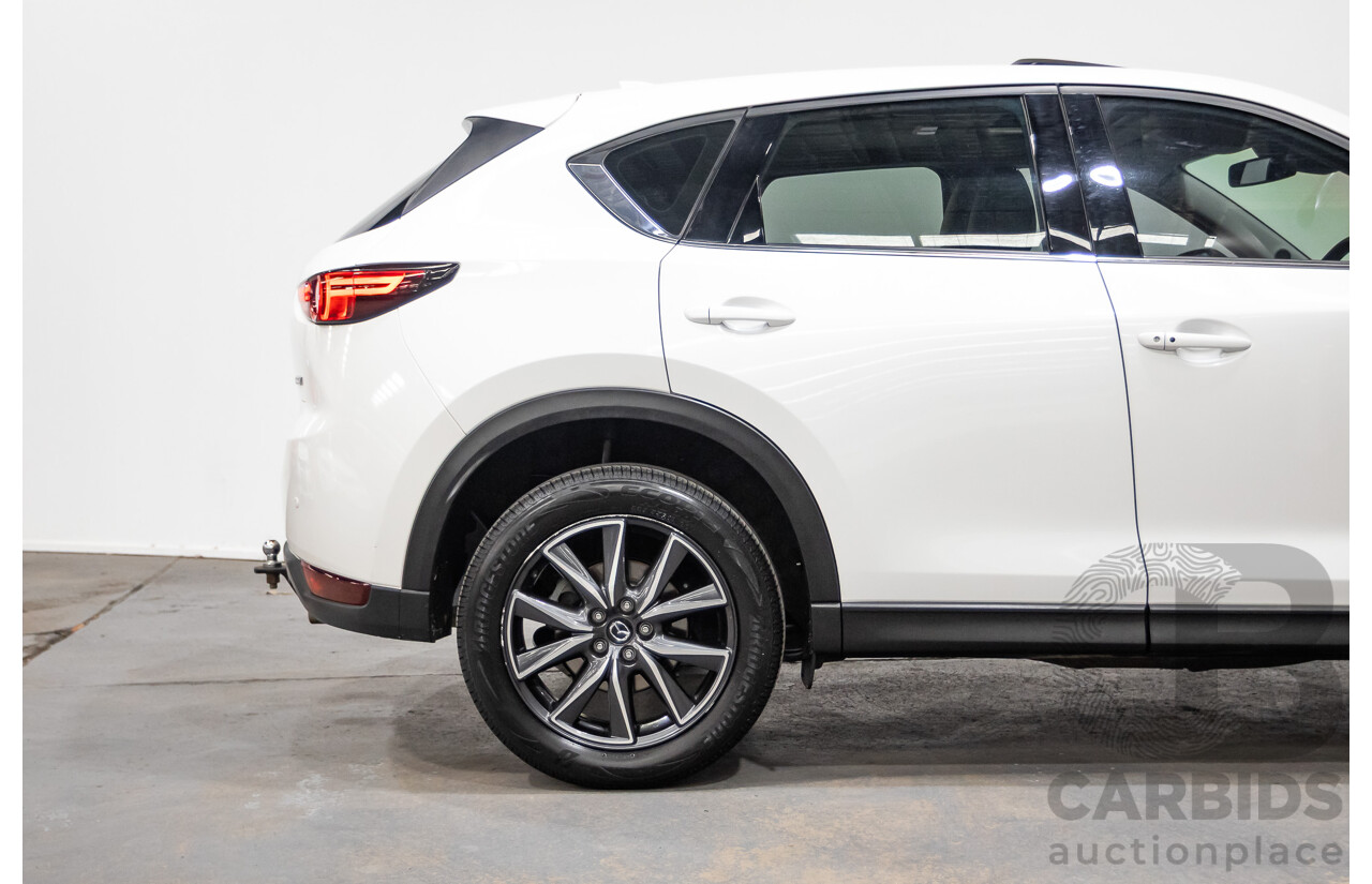 11/2017 Mazda CX-5 AKERA (4x4) AWD MY17.5 (KF SERIES 2) 4D Wagon Snowflake White 2.2L