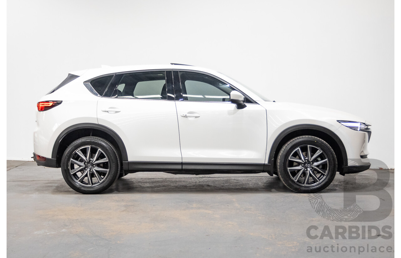 11/2017 Mazda CX-5 AKERA (4x4) AWD MY17.5 (KF SERIES 2) 4D Wagon Snowflake White 2.2L
