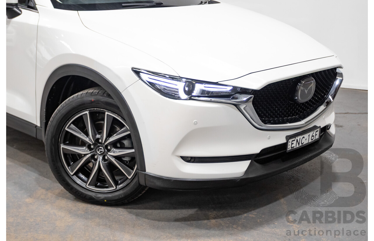 11/2017 Mazda CX-5 AKERA (4x4) AWD MY17.5 (KF SERIES 2) 4D Wagon Snowflake White 2.2L