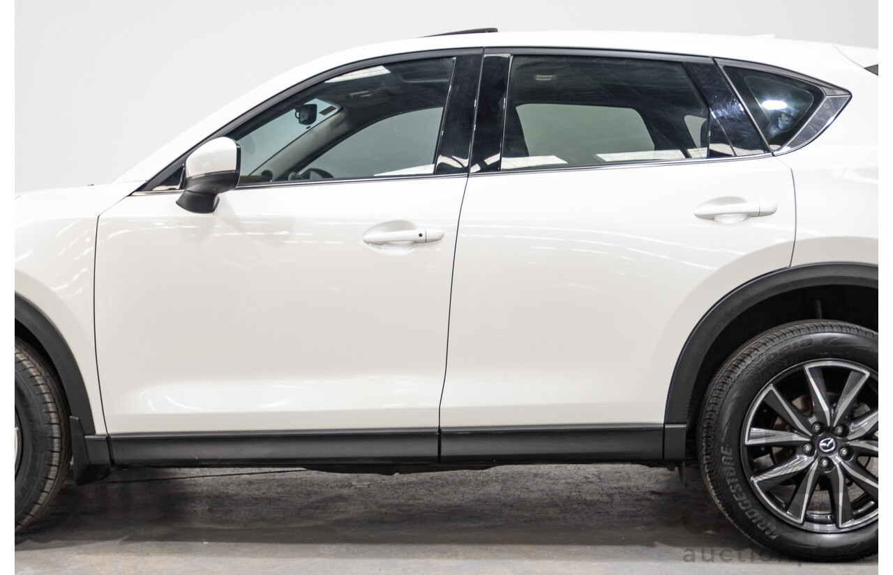 11/2017 Mazda CX-5 AKERA (4x4) AWD MY17.5 (KF SERIES 2) 4D Wagon Snowflake White 2.2L