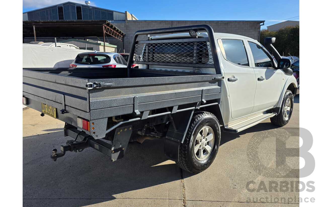 05/2017 Mitsubishi Triton GLX PLUS (4x4) MQ MY17 Dual Cab Utility White Turbo Diesel 2.4L